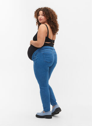 Maternity jeggings with back pockets, Blue denim, Model image number 1