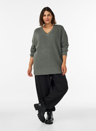 Green Solvent Guide Long rib-knit blouse with a V-neck - Green - Sz. 40-64 - Zizzifashion