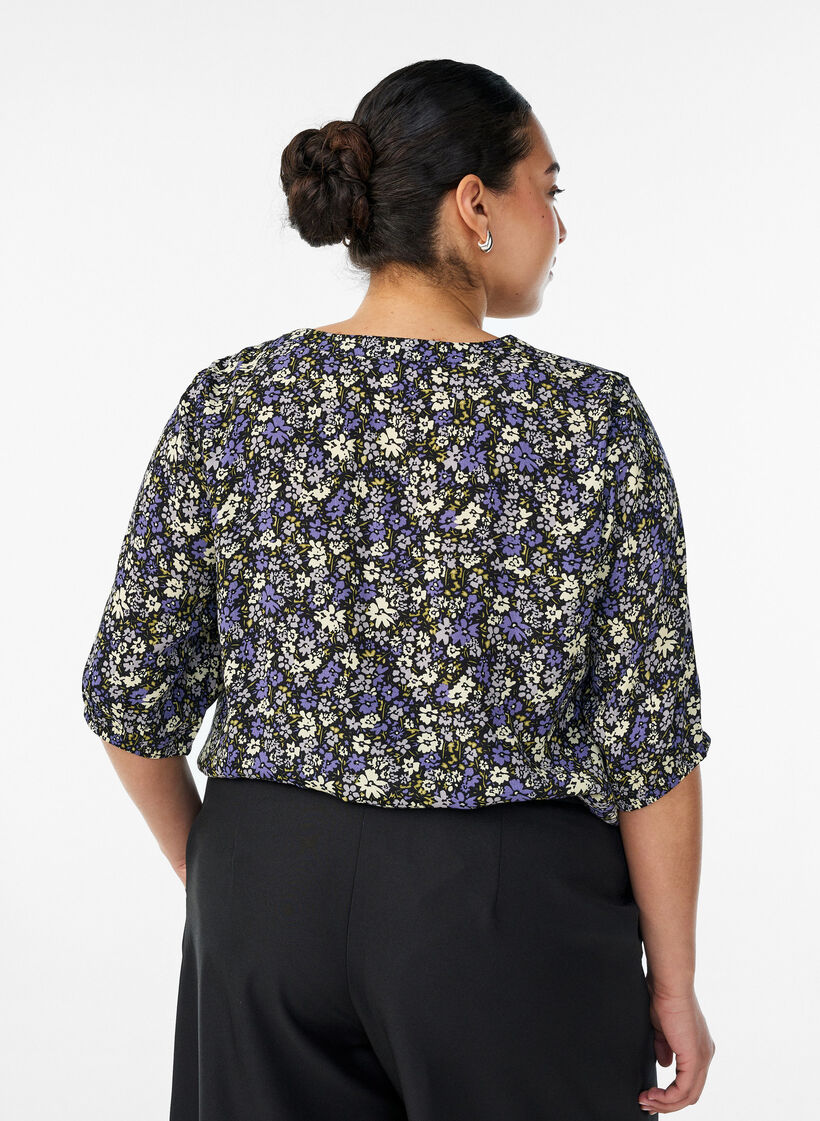 Viscose blouse with print and button fastening, Black, Model image number 2