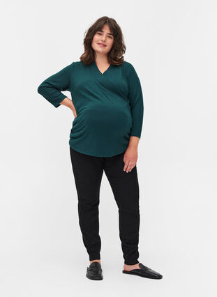 Maternity blouse with 3/4 sleeves and V-neck, Ponderosa Pine, Model image number 2