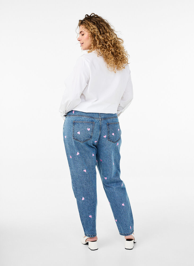 Mille mom fit jeans with embroidery, Light Blue, Model image number 2