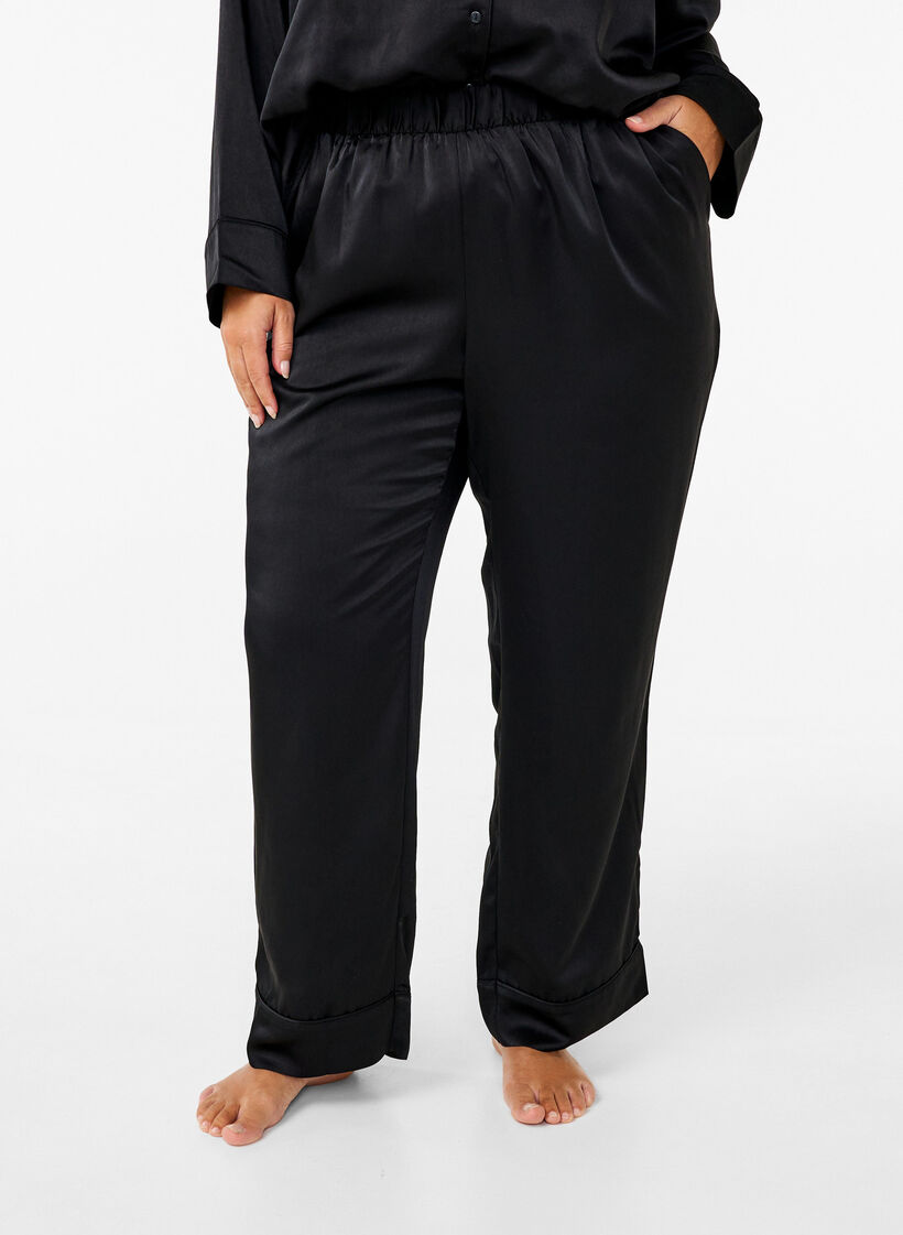 Satin pyjamas pants with elasticated waistband, Black, Model image number 2