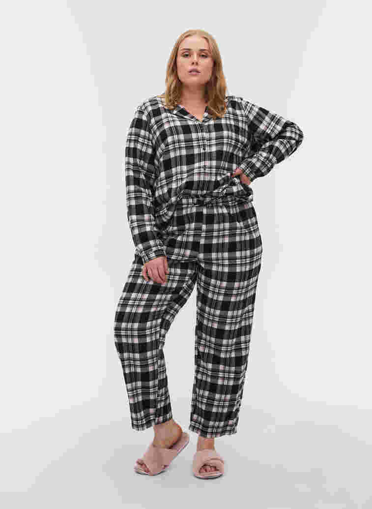 Checked cotton pyjama shirt, Black/Rose Smoke , Model image number 2