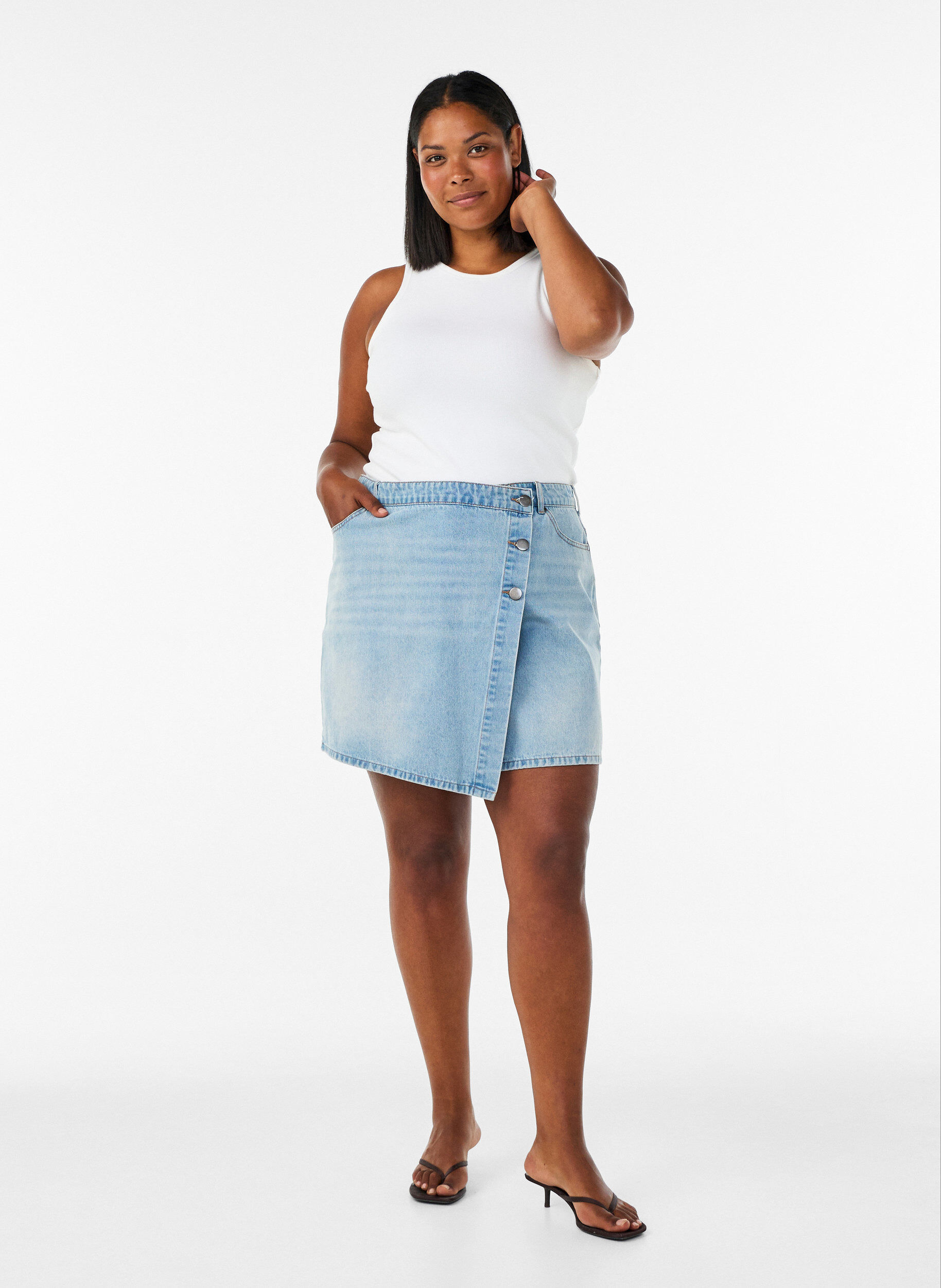 ZizzifashionDenim skorts with a wrap-over effect and high waist, Light Blue, Model image number 1