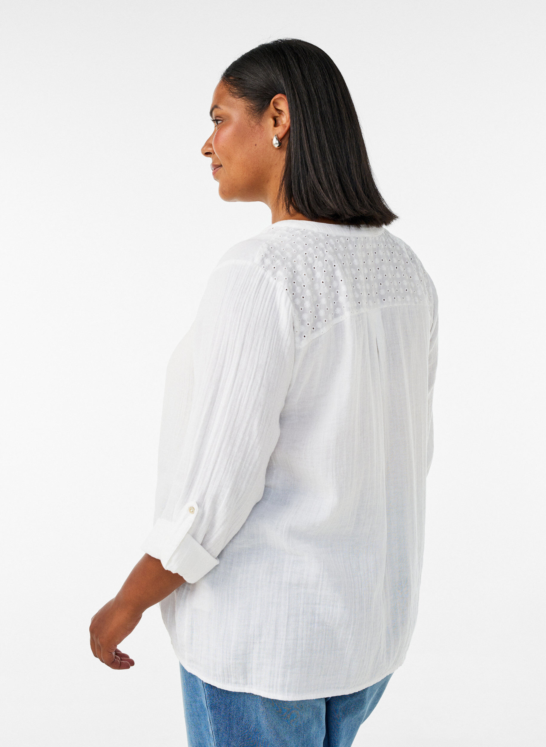 ZizzifashionBlouse in cotton muslin with broderie anglaise, White, Model image number 1