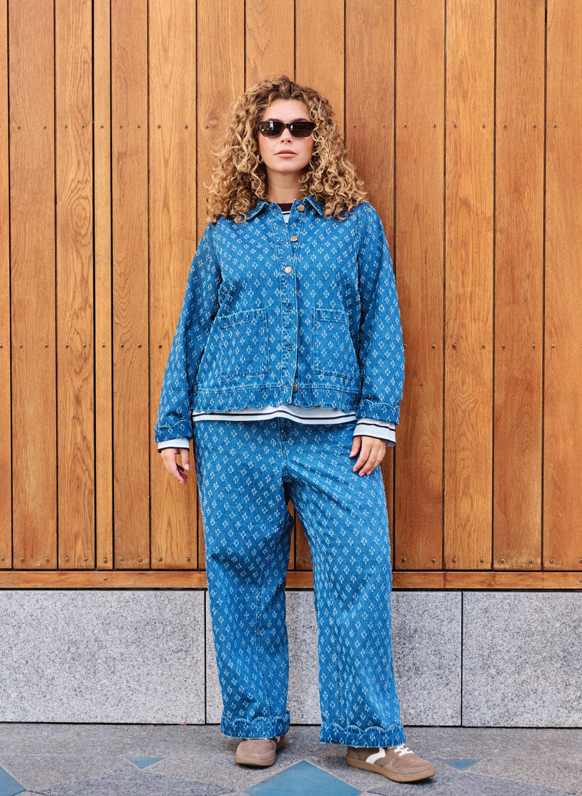 Myra jeans with wide fit and distressed pattern, Blue, Image image number 0