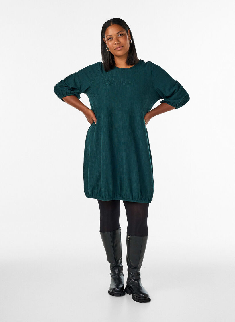 Dress with a balloon shape and structure, Green, Model image number 1