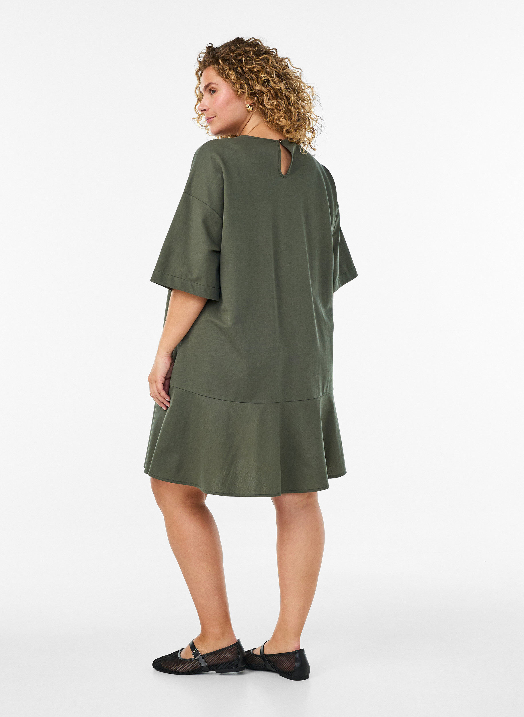 ZizzifashionShort dress with a loose fit and ruffle hem, Green, Model image number 2