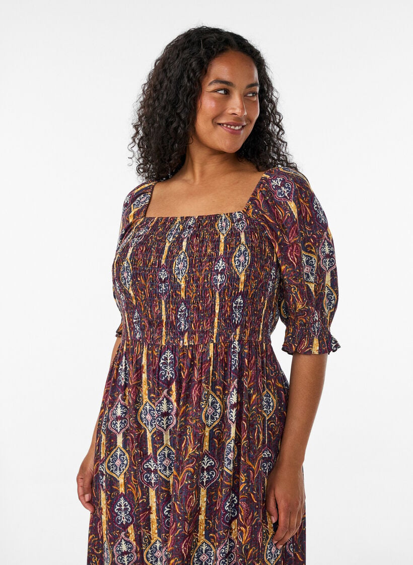 Summer dress in viscose with paisley print, Purple, Model image number 2