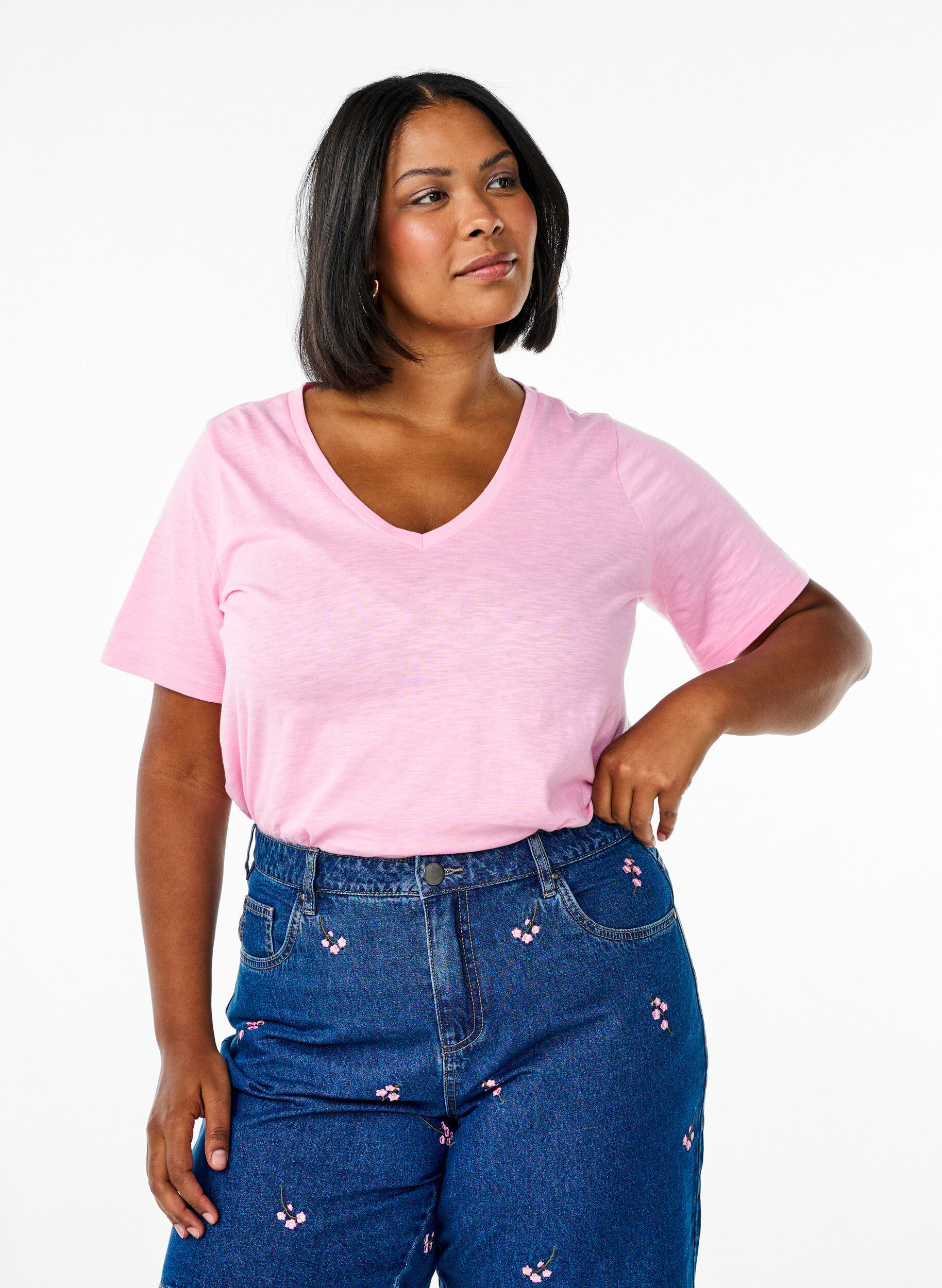 Short sleeve basic t-shirt with v-neck - Pink - Sz. 40-64