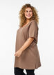 Single colour oversized t-shirt with v-neck, Brown, Model image number 0