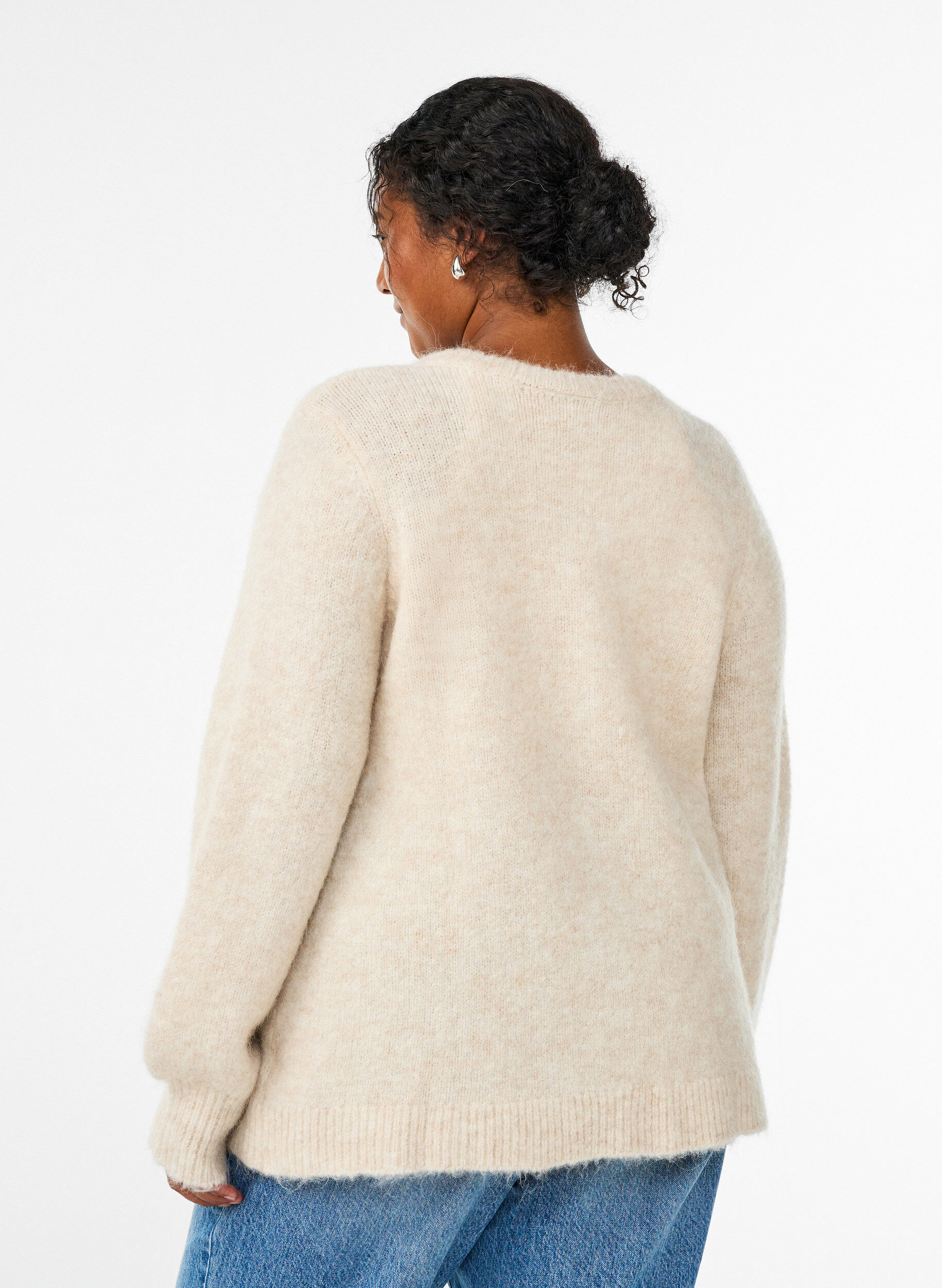 Zizzifashion Cardigan with wool and alpaca and decorative buttons, Beige, Model image number 2