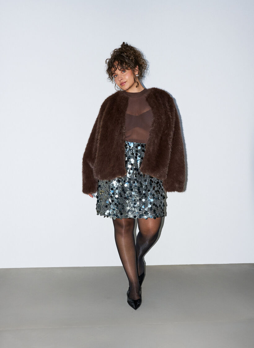 Short faux fur jacket with an open front, Brown, Model
