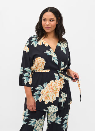 Printed viscose kimono with 3/4 sleeves, Roses on Navy, Model image number 0