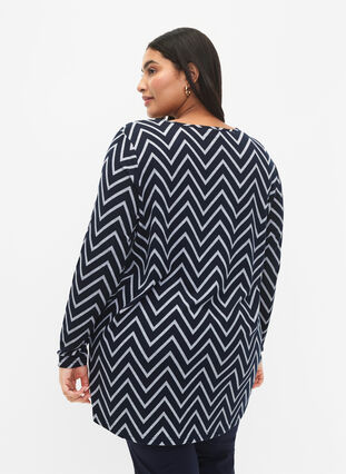Patterned blouse with long sleeves, Navy B. Zig Zag, Model image number 1