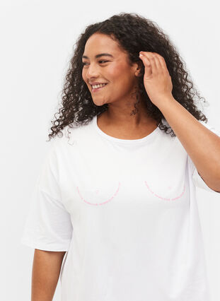 Support the breasts - T-shirt in cotton, White, Model image number 2