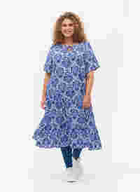 Short-sleeved viscose dress with print, S. the web Oriental, Model
