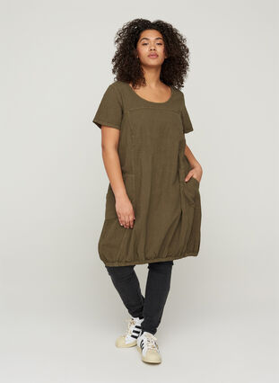 Short sleeve cotton dress, Ivy Green, Model image number 2