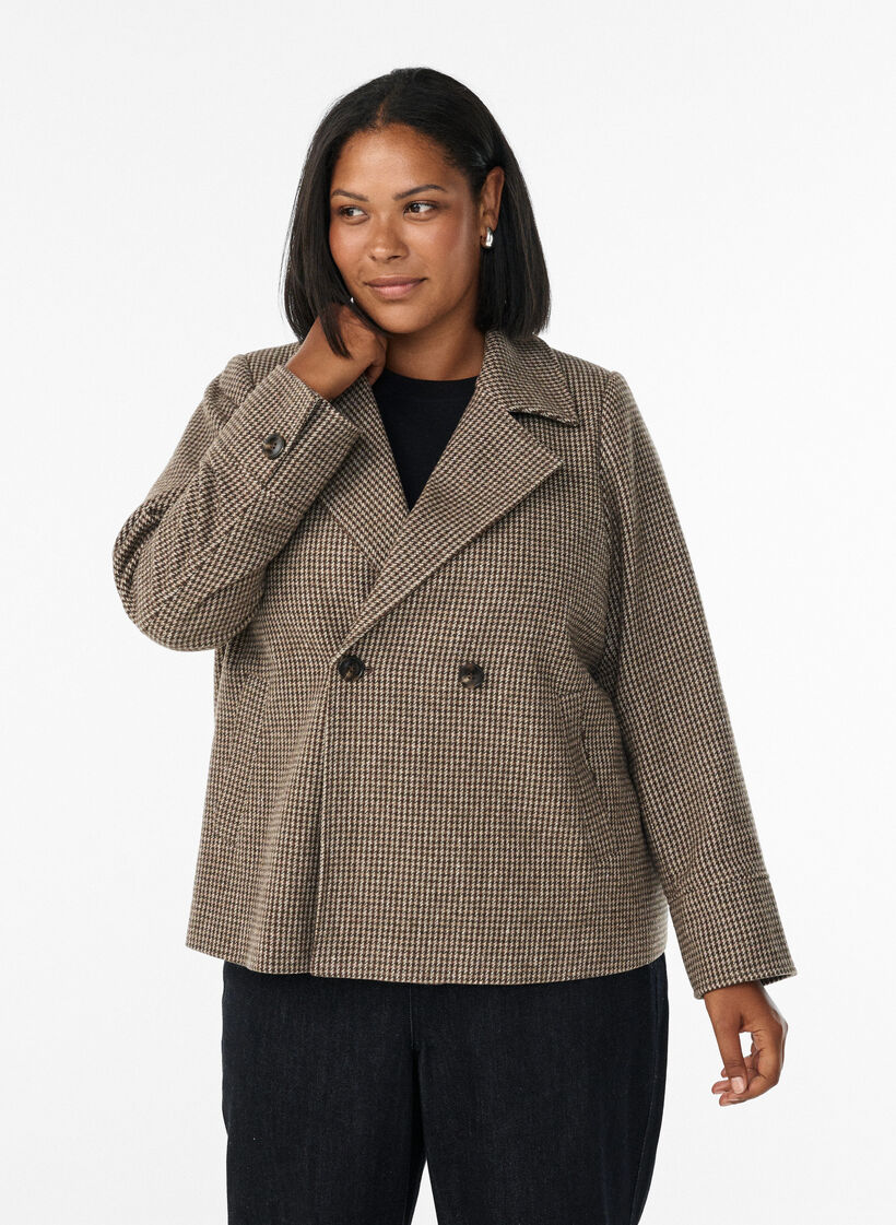 Short double-breasted blazer, Brown, Model image number 0