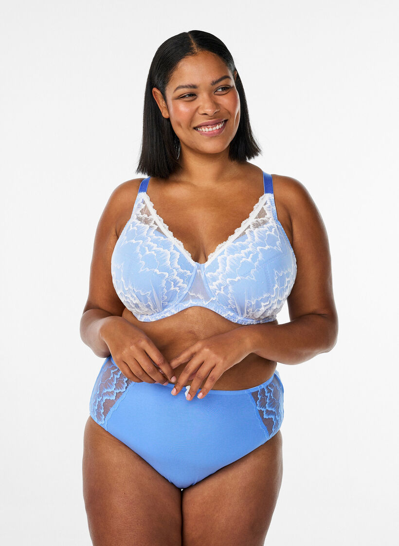 Padded bra with lace and mesh, Blue, Model image number 1