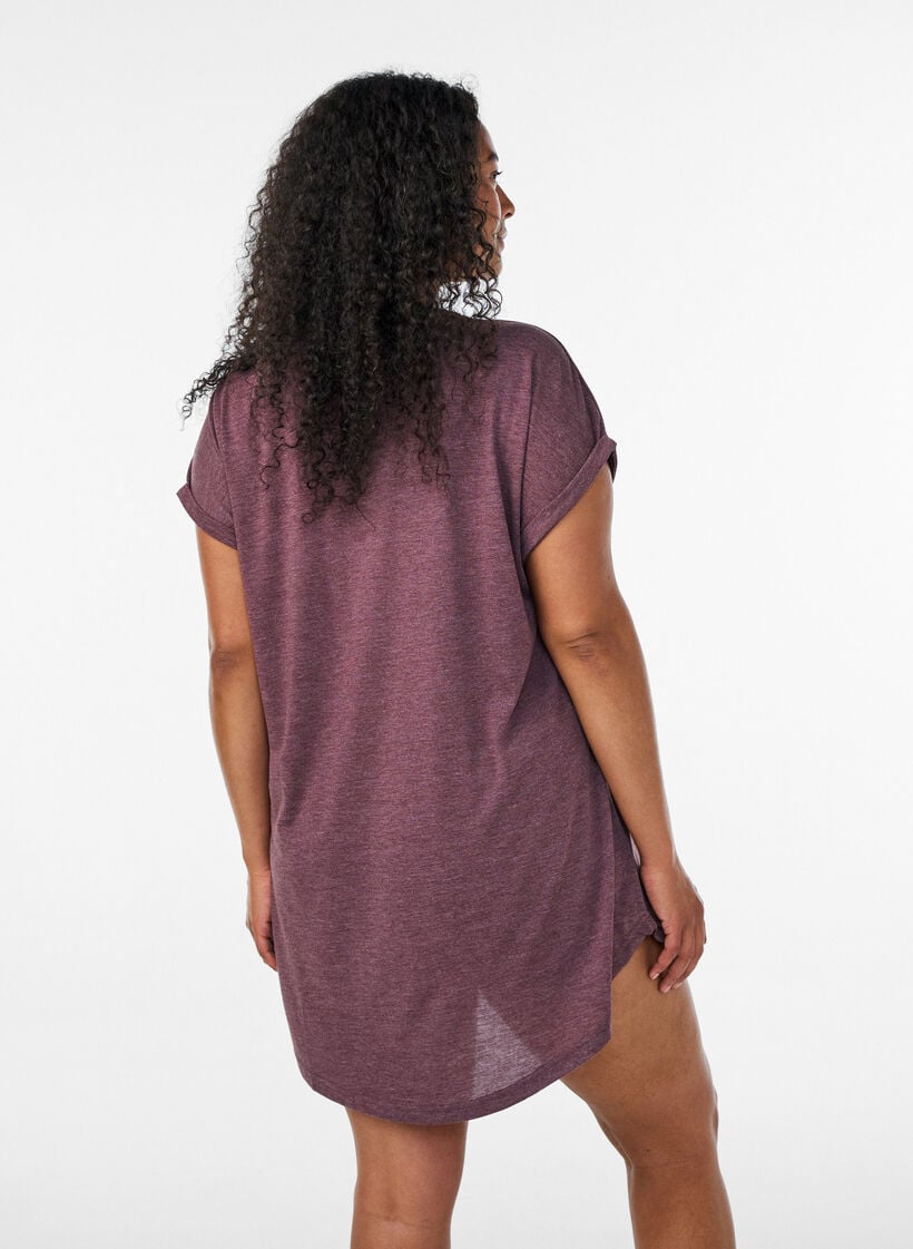 Short sleeve nightgown with text print, Dark Bordeaux, Model image number 2