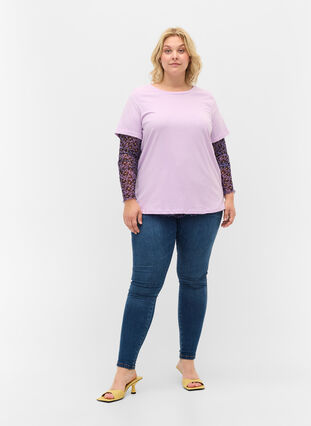 Tight fit mesh blouse with floral print, Purple AOP, Model image number 2