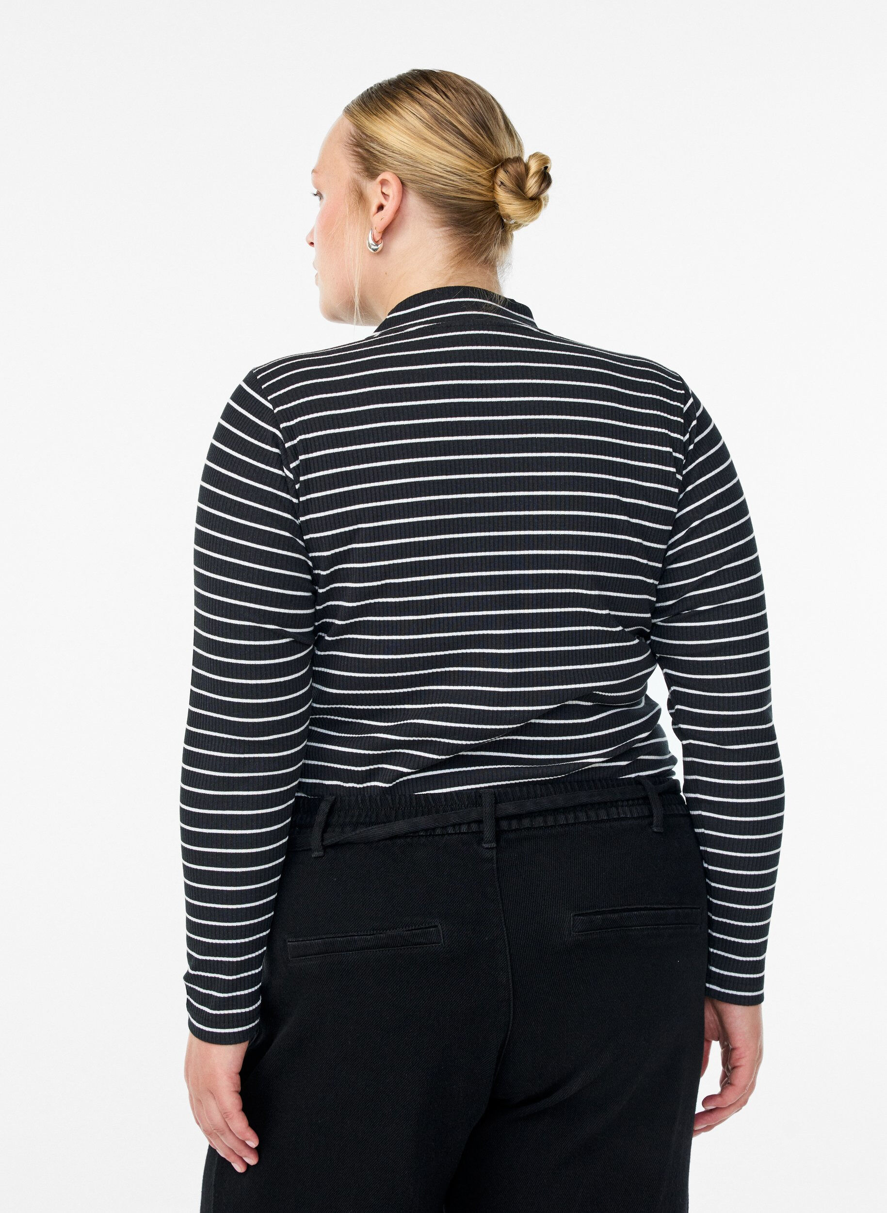 Zizzifashion Striped ribbed jersey blouse with a high neck, Black, Model image number 2