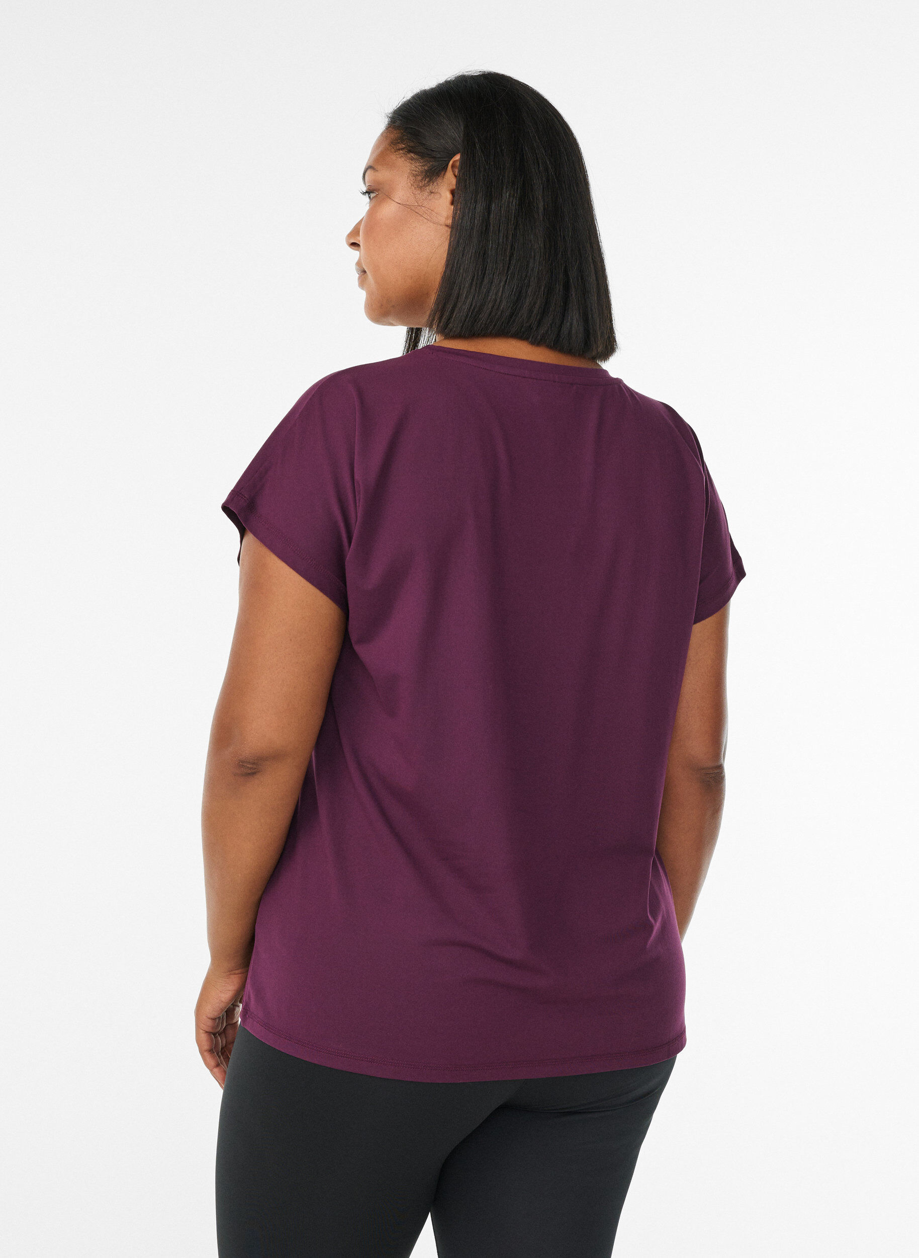 Zizzifashion Solid-coloured training T-shirt, Purple, Model image number 2