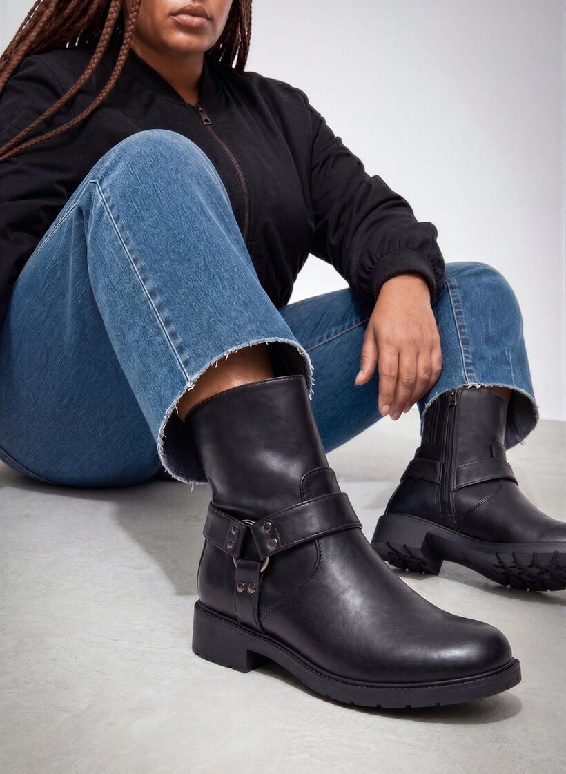 Short biker boot, Black, Image image number 0