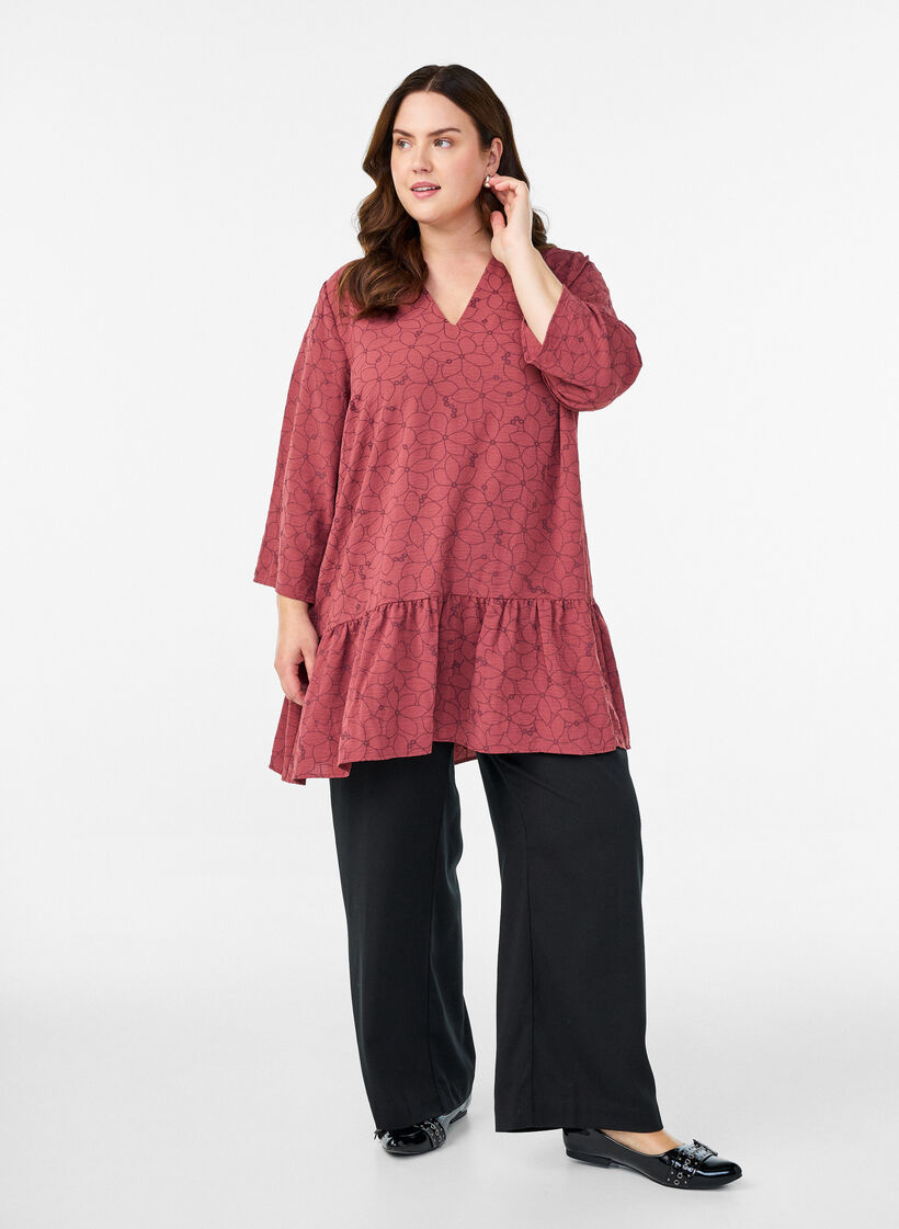 Tunic with embroidered floral pattern and 3/4 sleeves, Rose, Model image number 1
