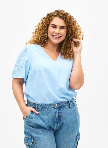 Short sleeve viscose blouse with embroidery, Chambray Blue, Model image number 0