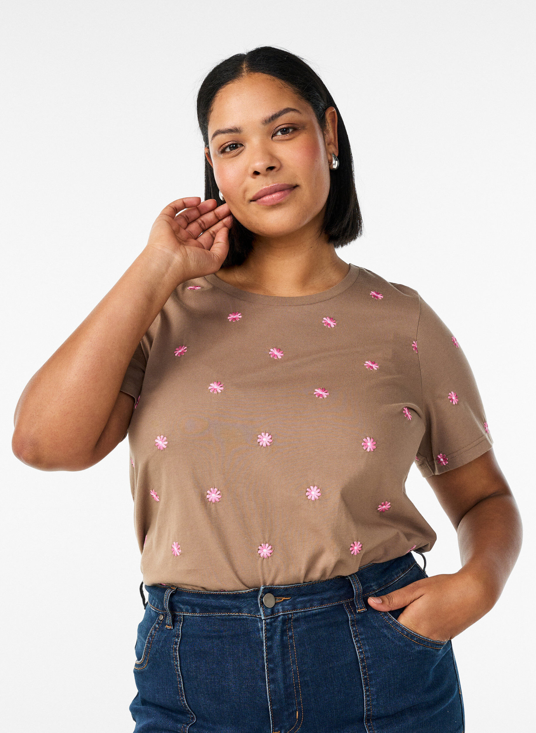 ZizzifashionT-shirt in organic cotton with embroidered motifs, Brown, Model image number 0