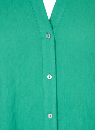 Short-sleeved viscose shirt with v-neck, Holly Green, Packshot image number 2