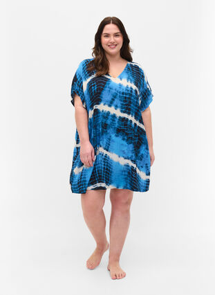 Viscose beach dress with tie-dye print, Tie Dye Print, Model image number 2