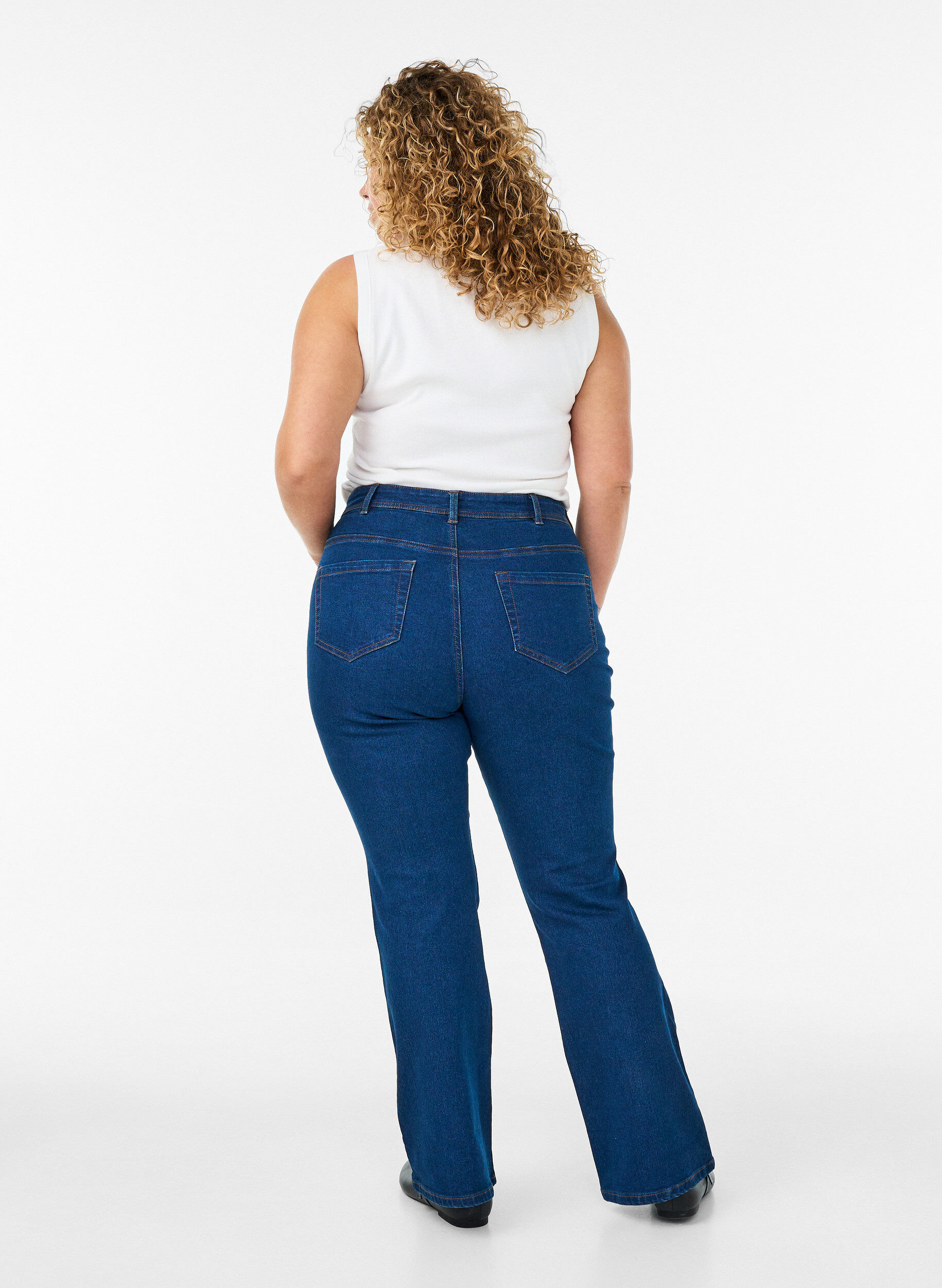 ZizzifashionHigh waisted jeans with bootcut, Blue, Model image number 1