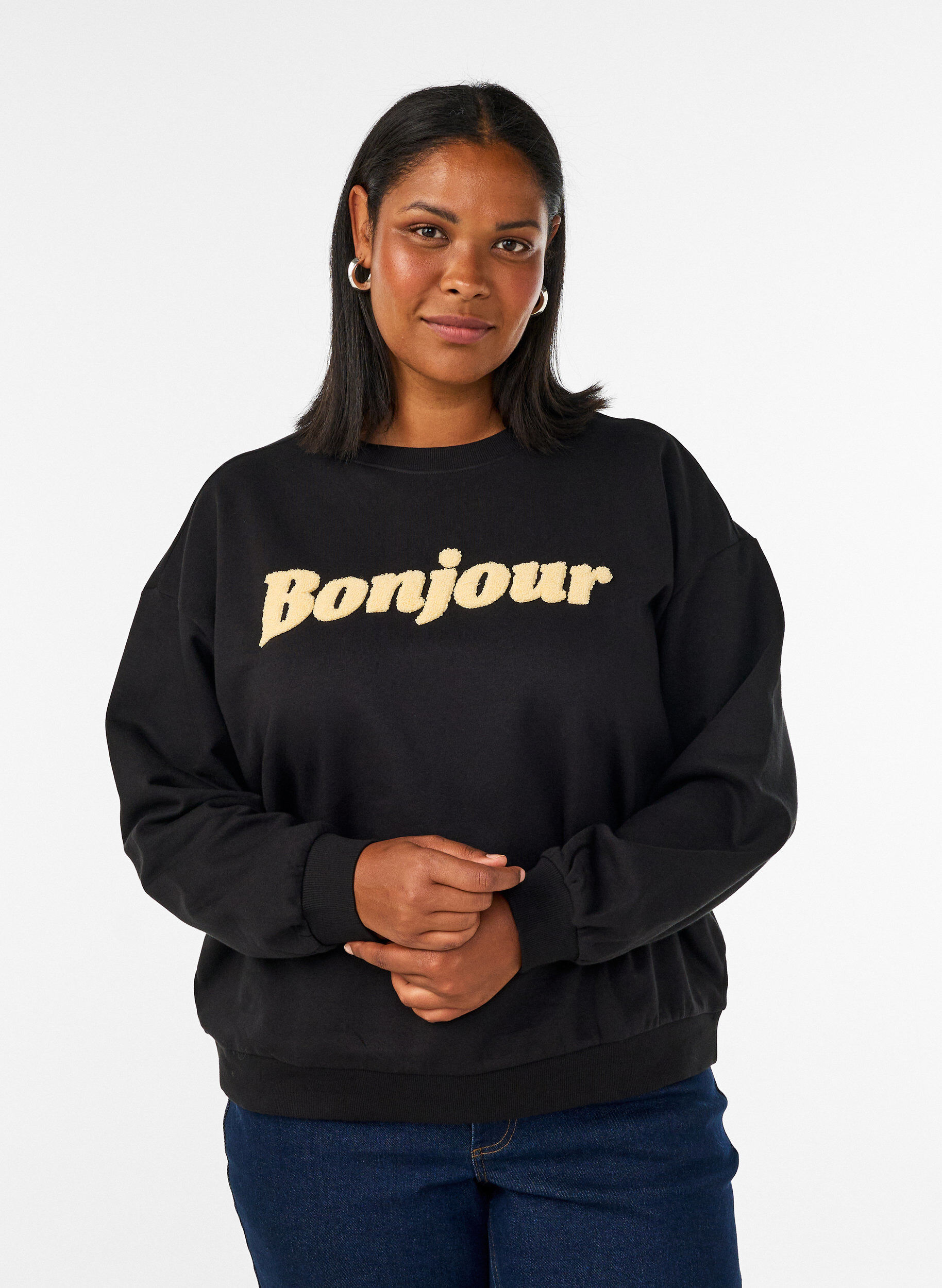 Sweatshirt with boucl&eacute; text motif, Black, Model