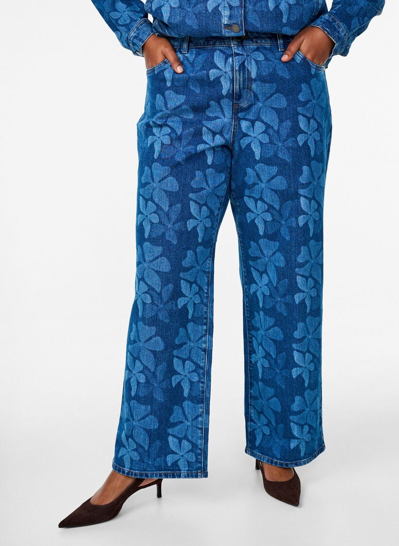 Myra jeans in floral denim with a wide fit, Blue, Model image number 2