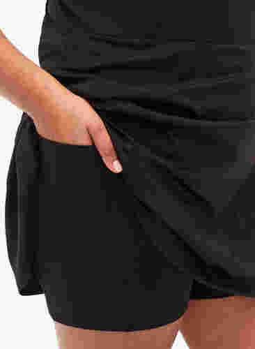 Padel dress with inner shorts, Black, Model image number 2