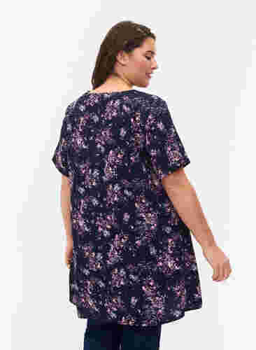 FLASH - Tunic with v neck and print, Navy Rose Flower, Model image number 1