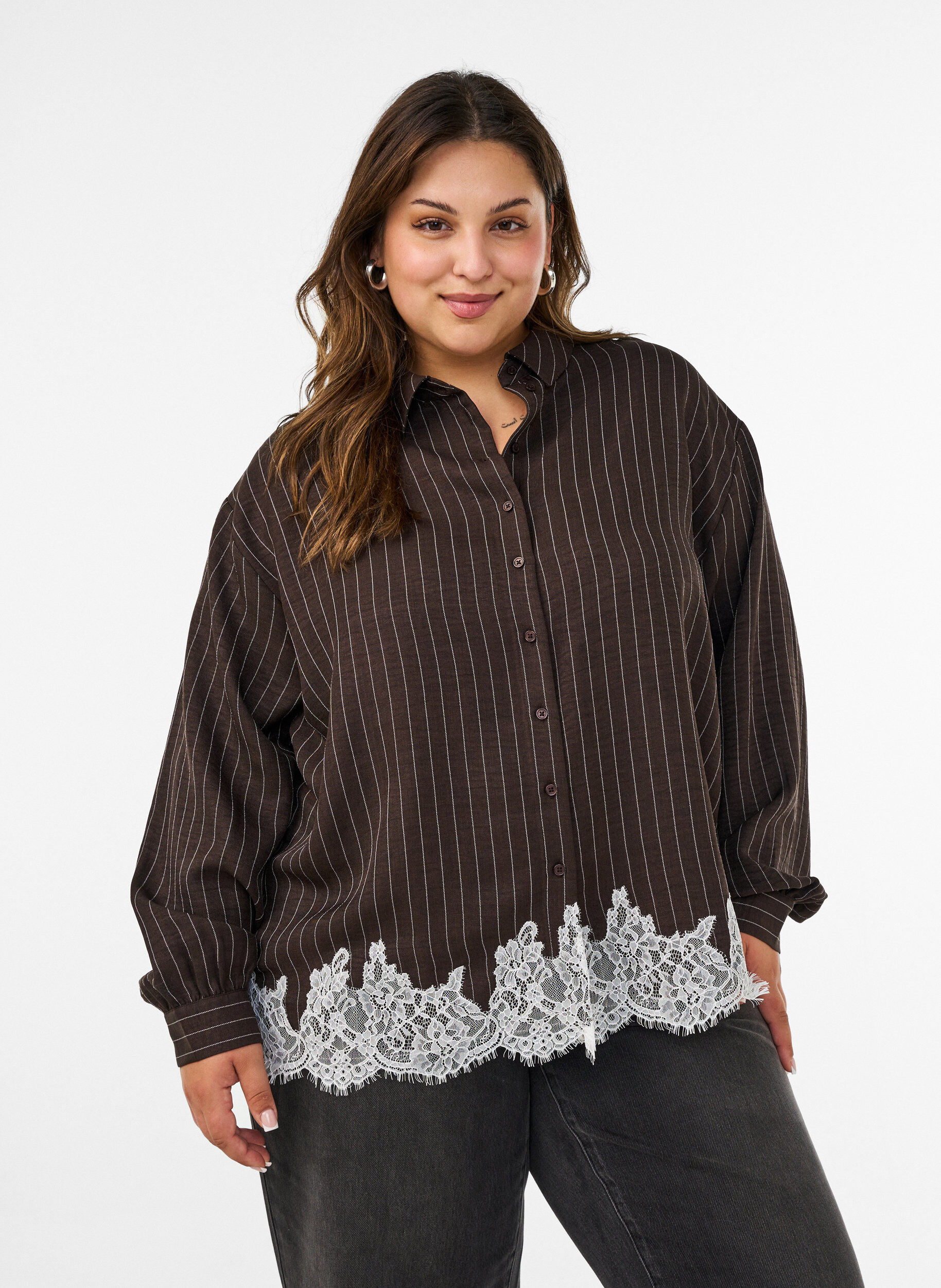 Pinstripe shirt with lace trim, Brown, Model