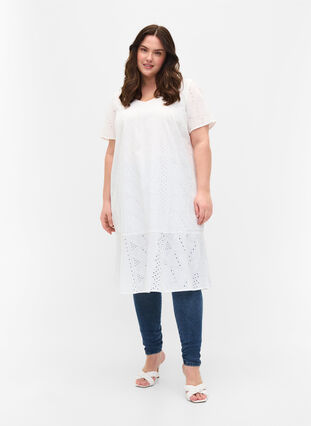 Short-sleeved cotton dress with broderie anglaise, Bright White, Model image number 2