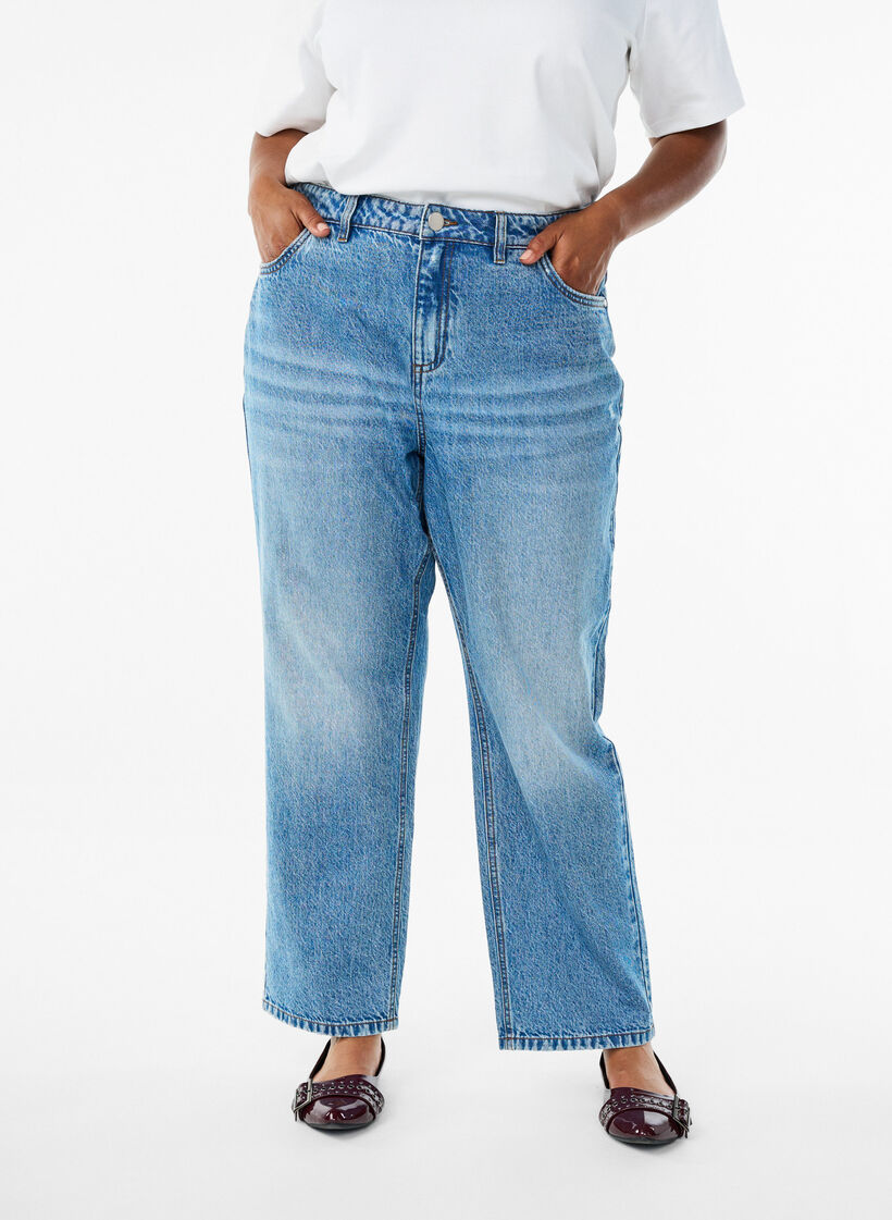 Straight fit jeans with high waist, Light Blue, Model