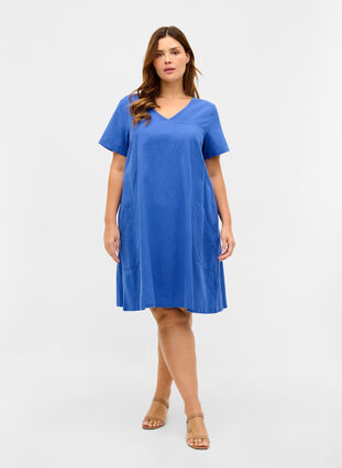 Short-sleeved cotton dress, Dazzling Blue, Model image number 2