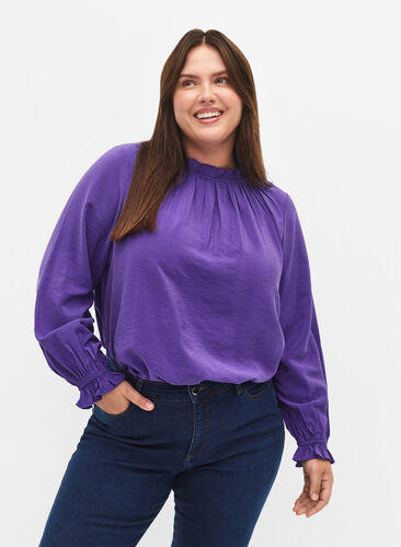 Long-sleeved viscose blouse with ruffles, Prism Violet, Model image number 0