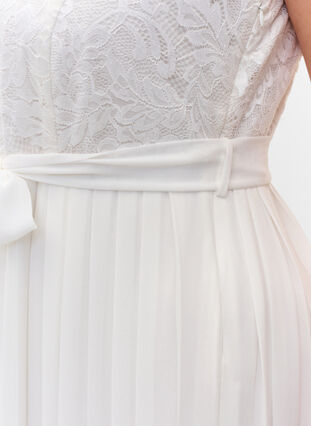 Sleeveless dress with lace and pleats, Star White, Model image number 3