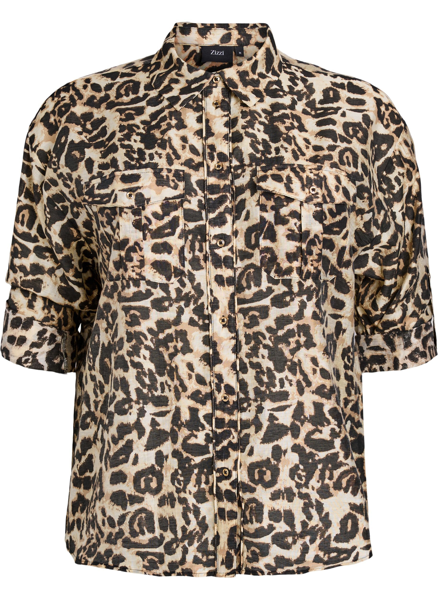 Loose shirt with animal print and chest pockets