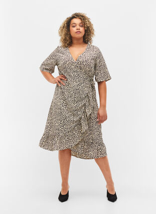 Printed short-sleeved wrap dress, Paisley AOP, Model image number 2