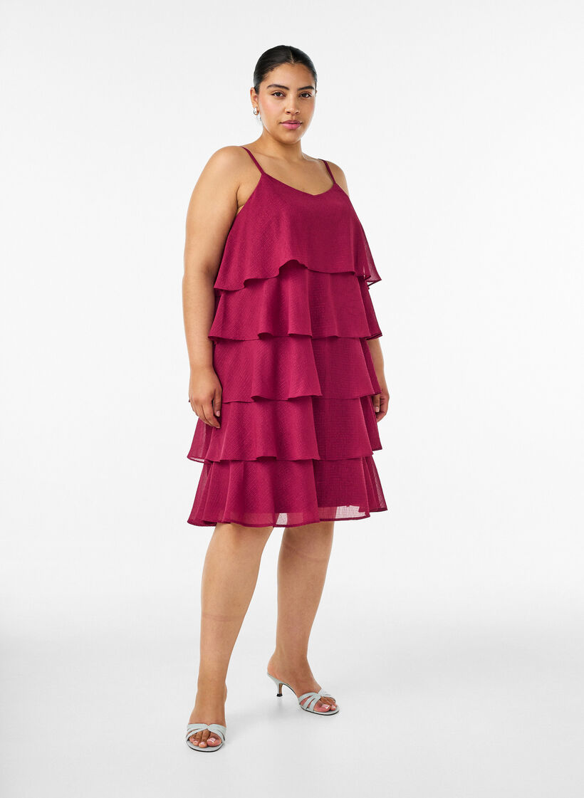 Layered dress with ruffles and spaghetti straps - Red - Sz. M - Zizzifashion