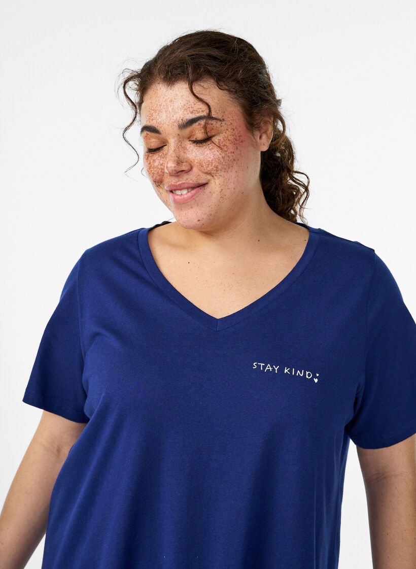 Viscose top with lace edge, Purple, Model image number 3
