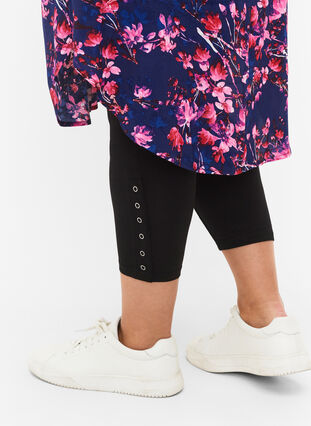 3/4 leggings with buttons, Black, Model image number 2